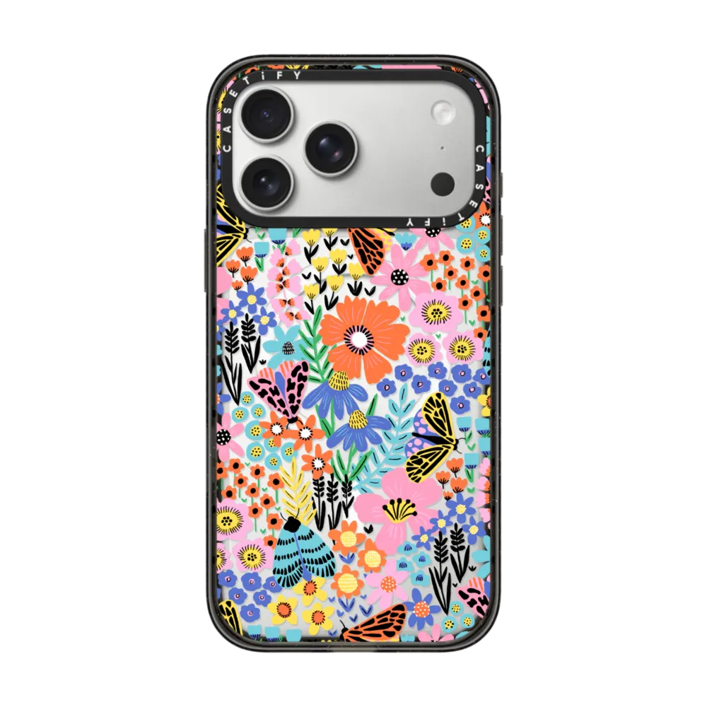 Butterfly Moth Flower Meadow - Floral Summer Pattern